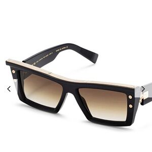 Balmain EXCLUSIVE $880 NWT Navy Blue & and Gold BV-II Sunglasses w/ COA & cases.